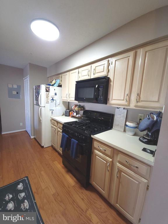89 ELDON WAY