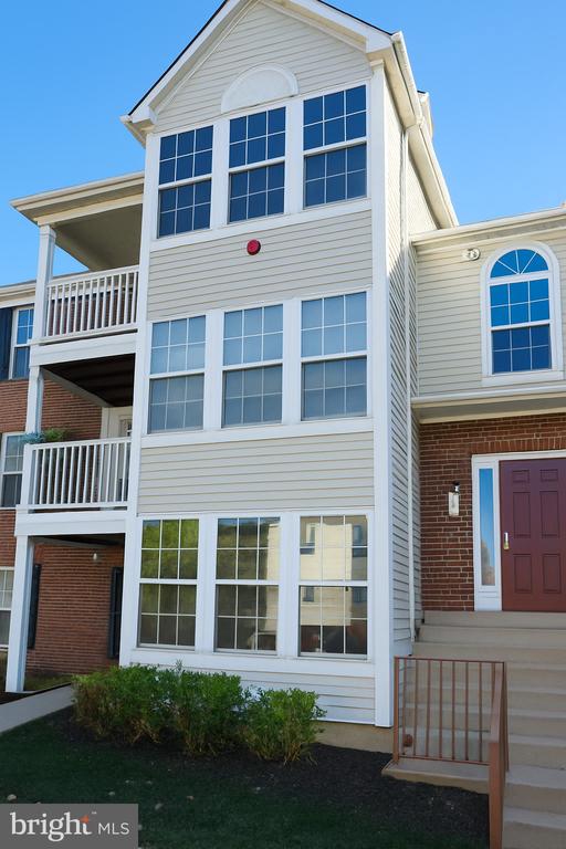 89 ELDON WAY