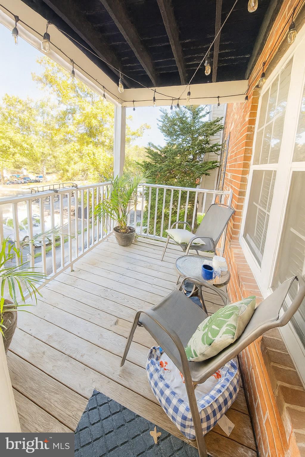 89 ELDON WAY