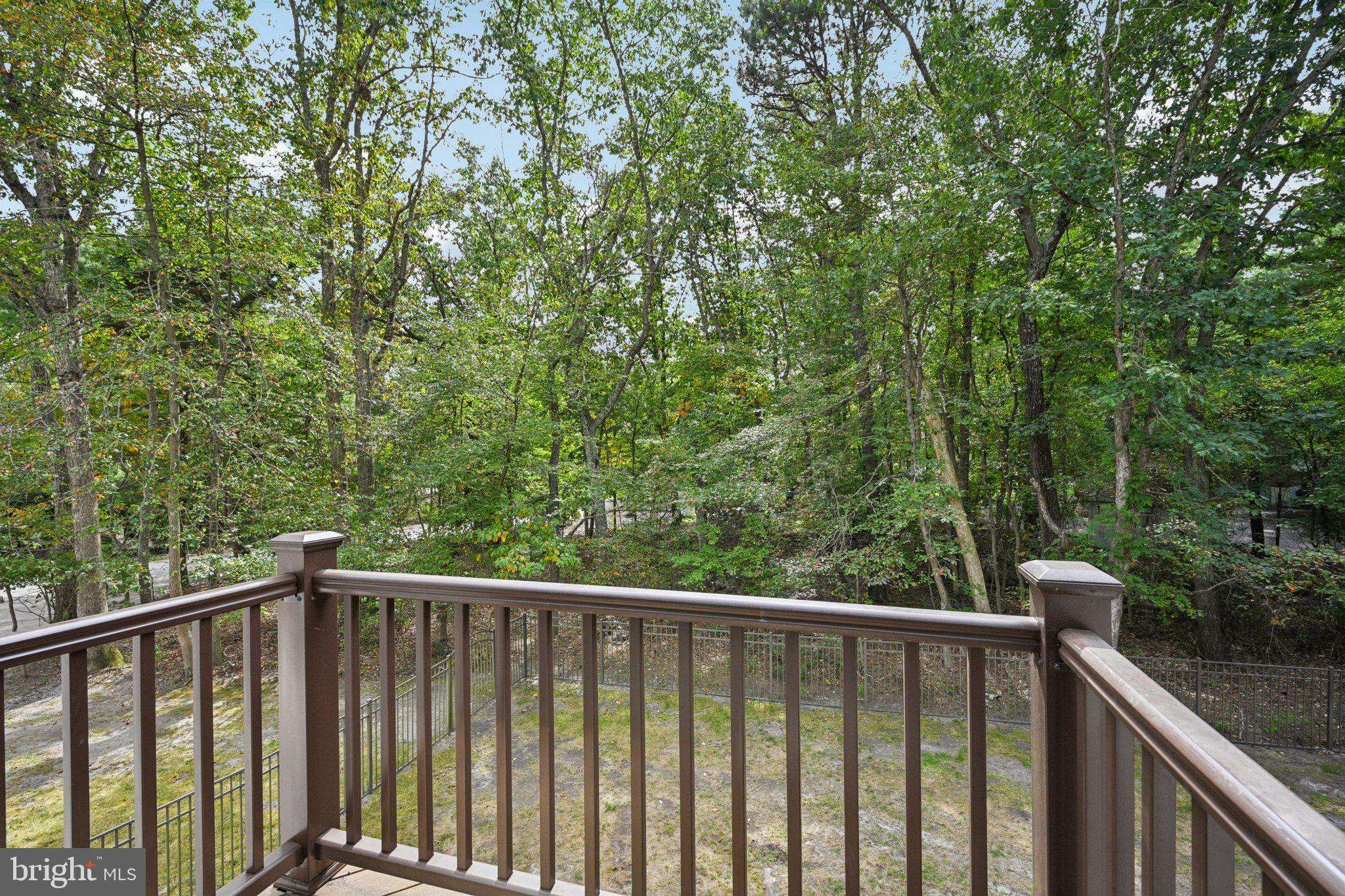 3 N COUNTRY LAKES DRIVE
