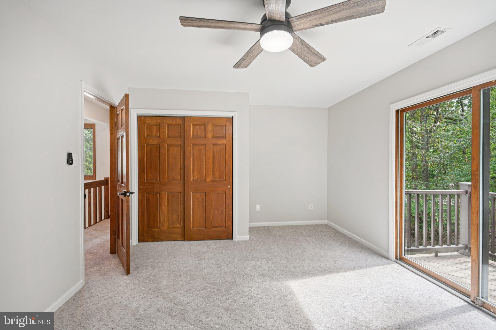 3 N COUNTRY LAKES DRIVE