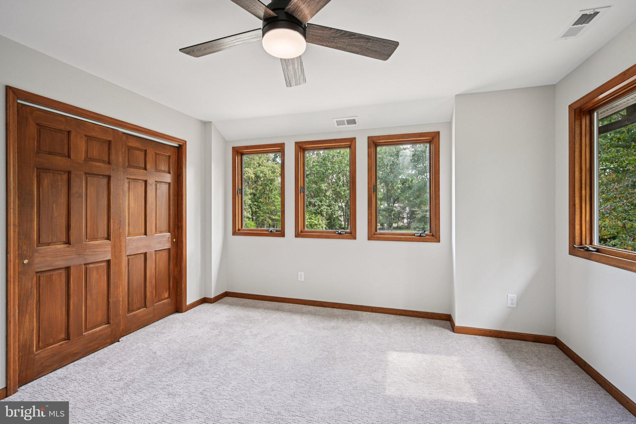 3 N COUNTRY LAKES DRIVE