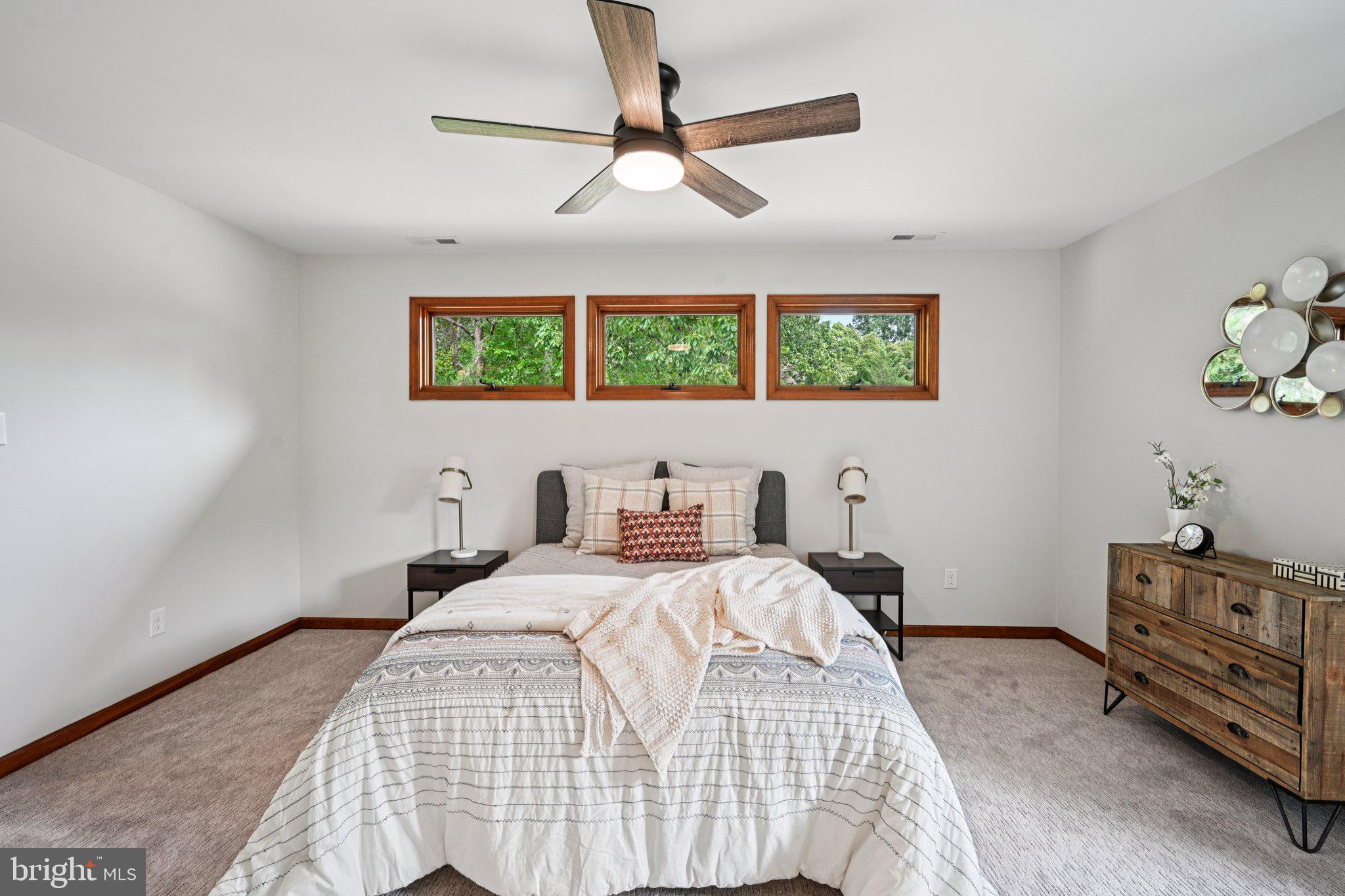 3 N COUNTRY LAKES DRIVE