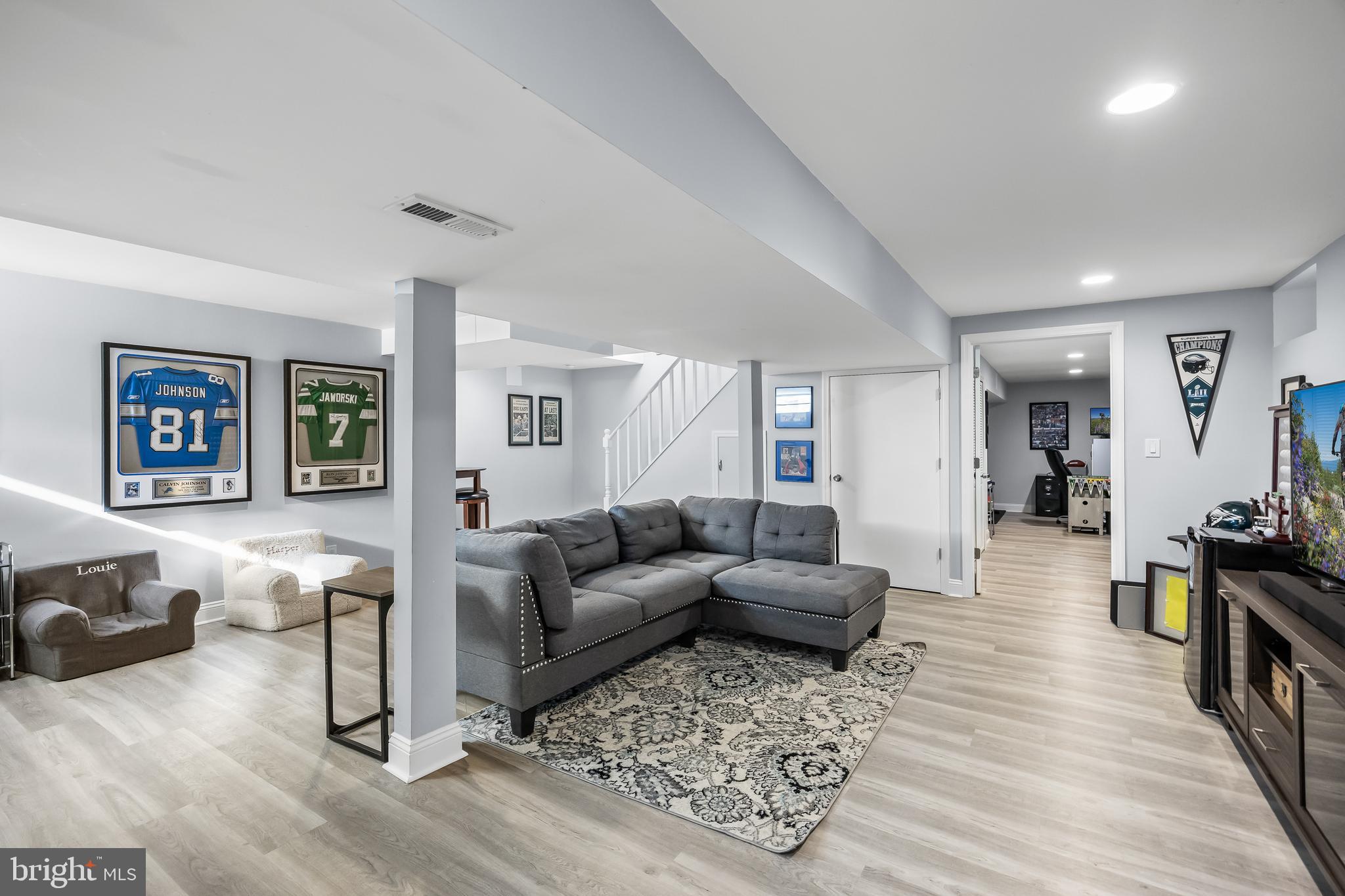 47 BON AIR DRIVE