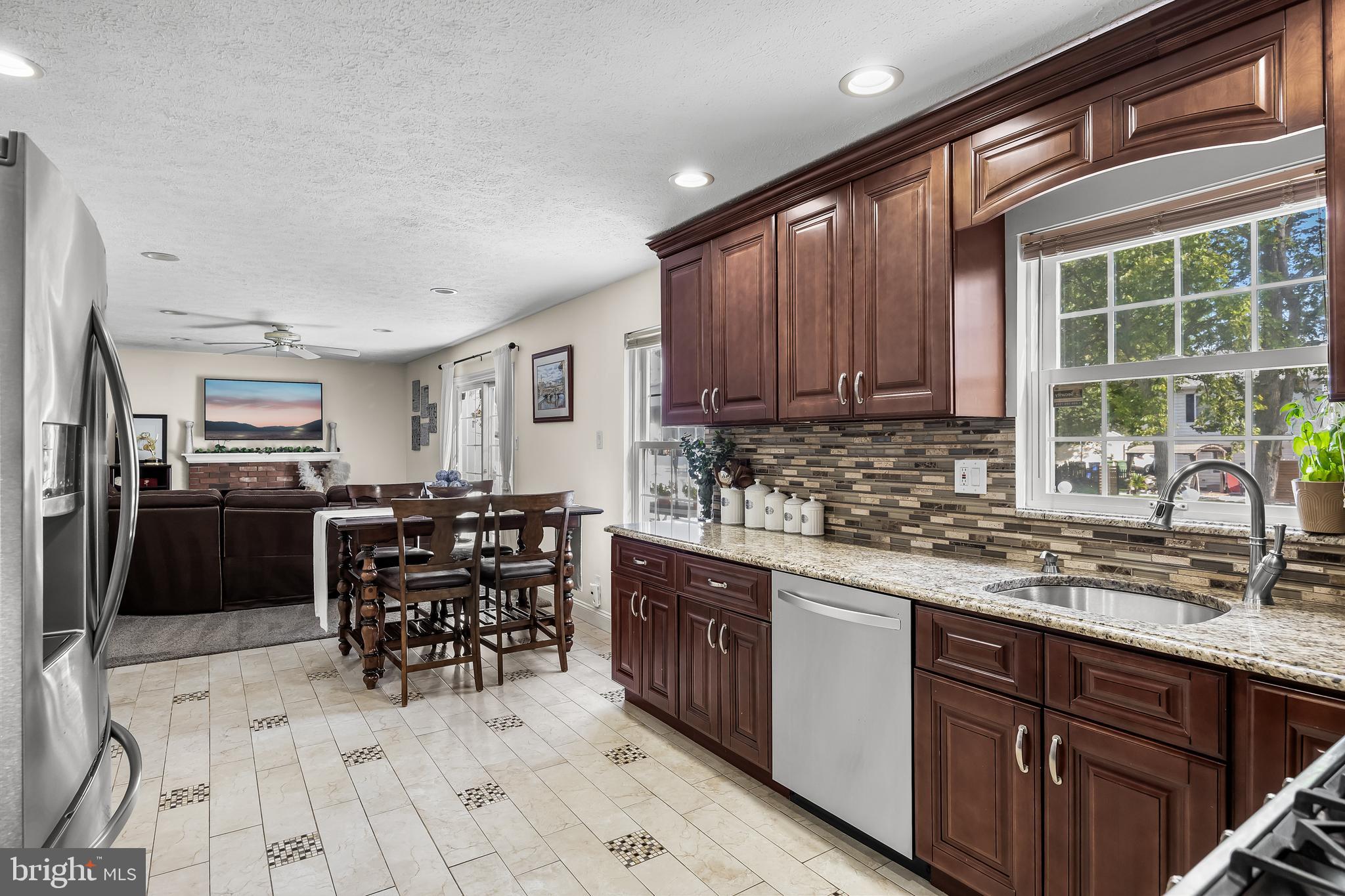47 BON AIR DRIVE