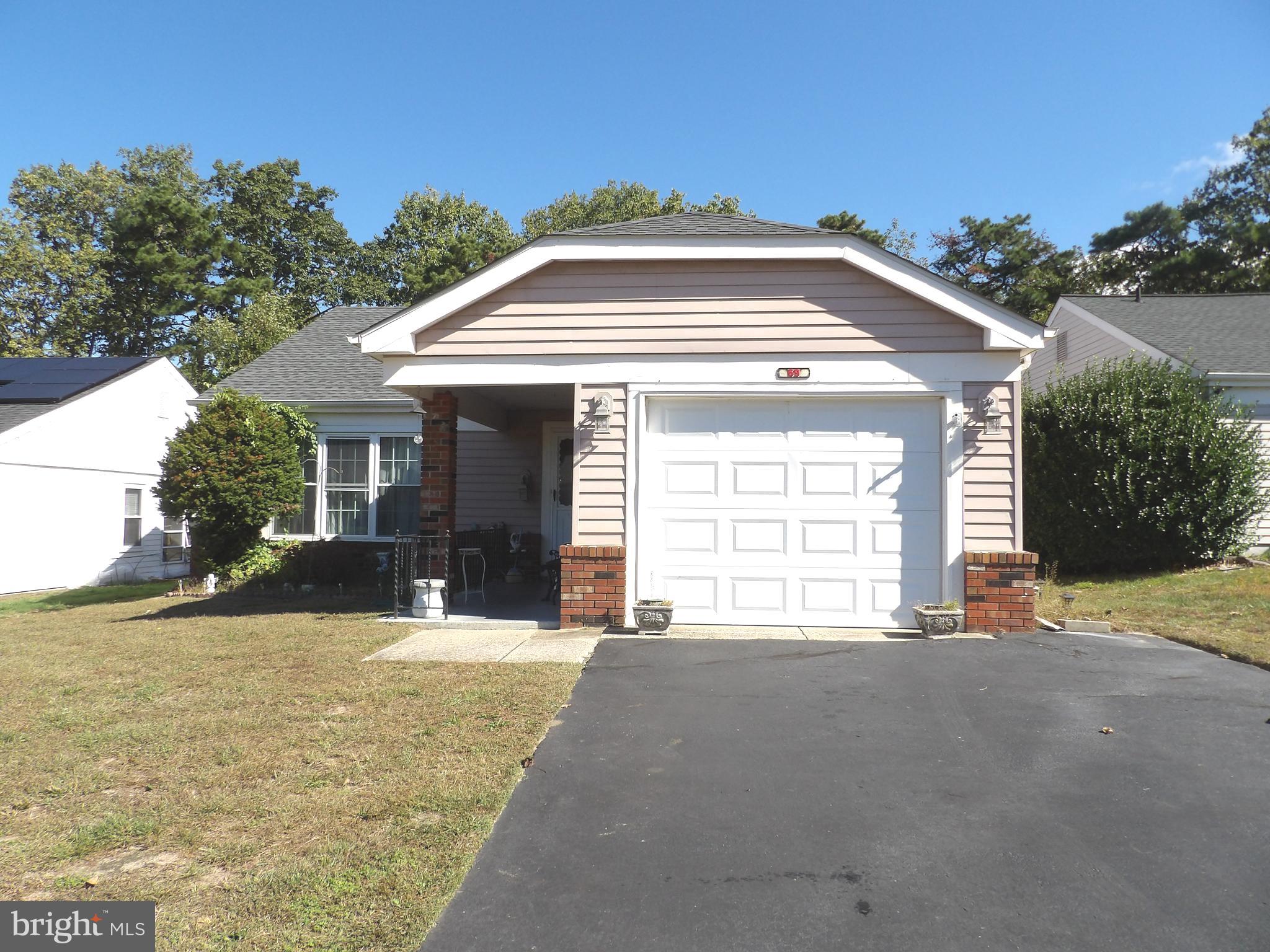 69 BUCKINGHAM DRIVE