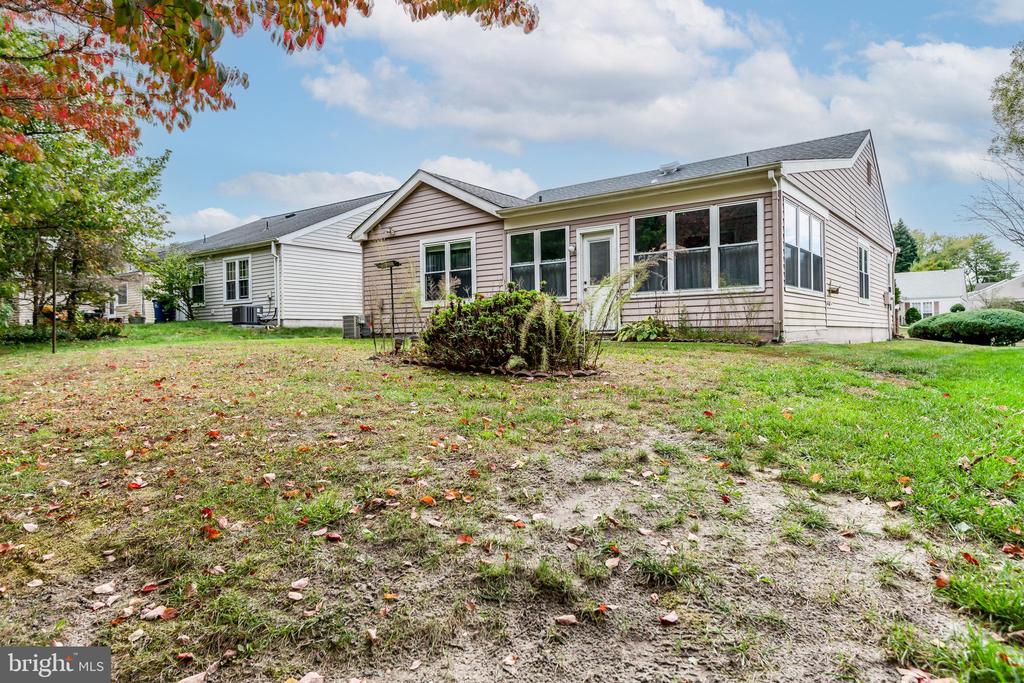 69 BUCKINGHAM DRIVE