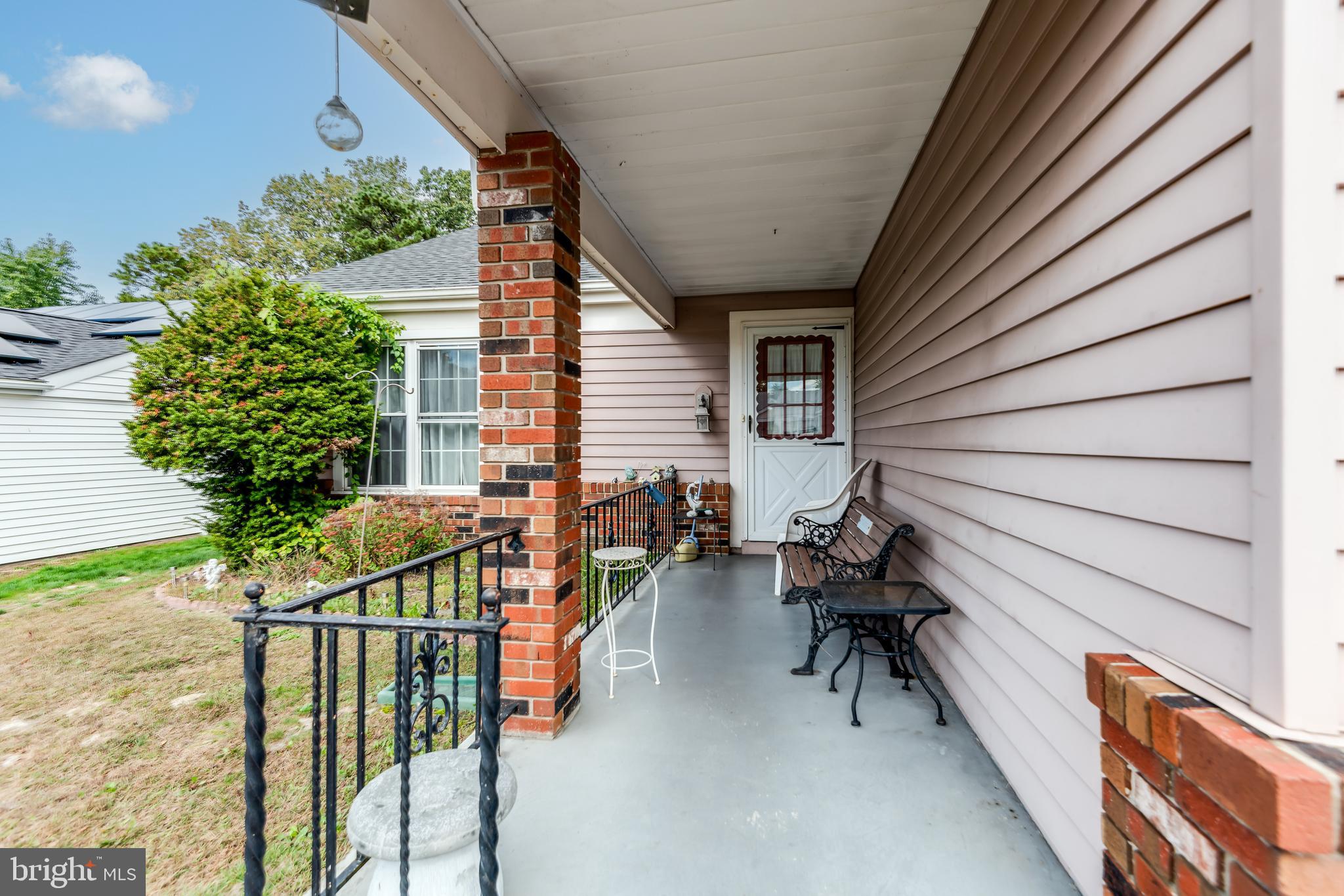 69 BUCKINGHAM DRIVE
