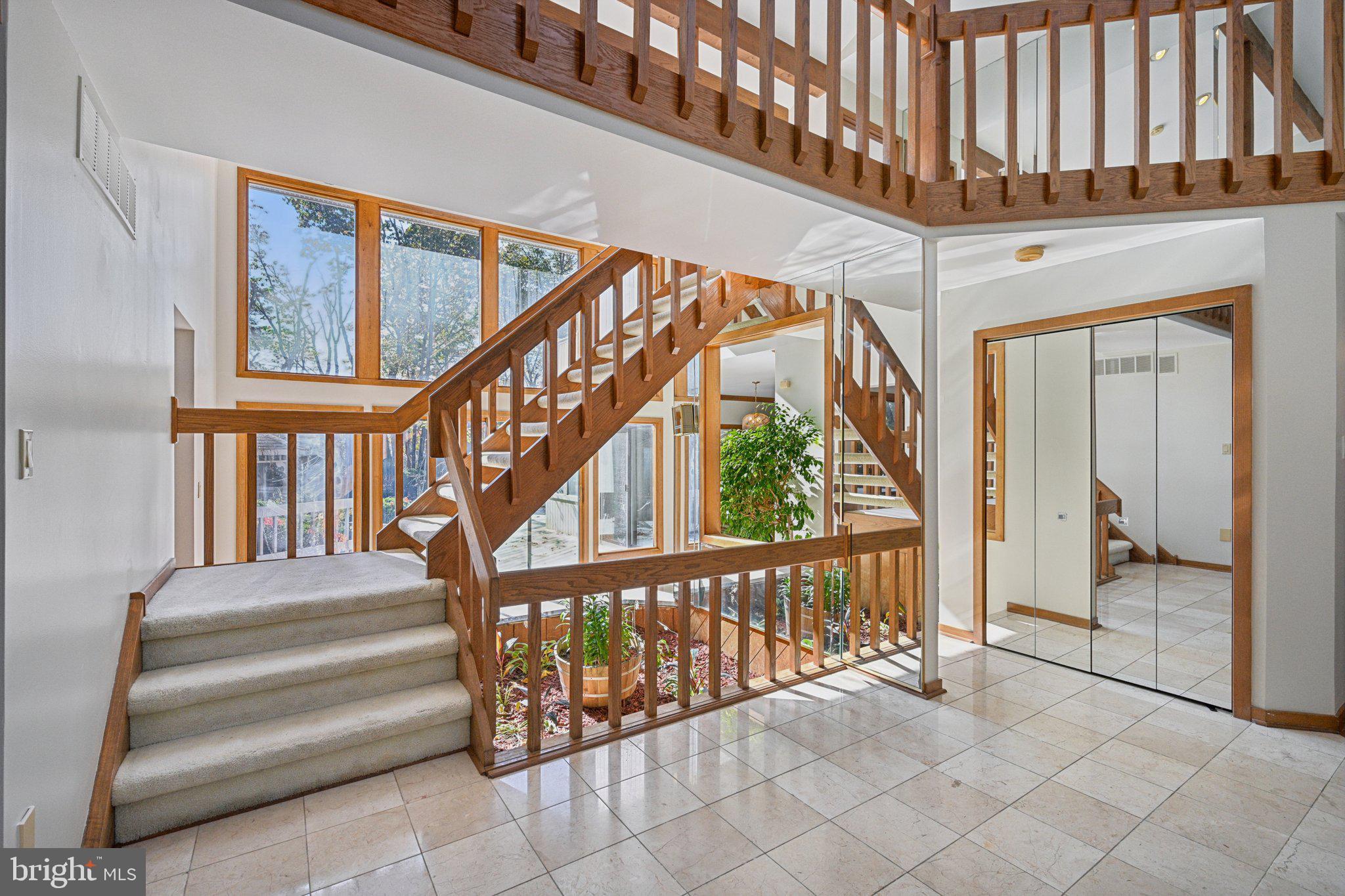 12 N COUNTRY LAKES DRIVE