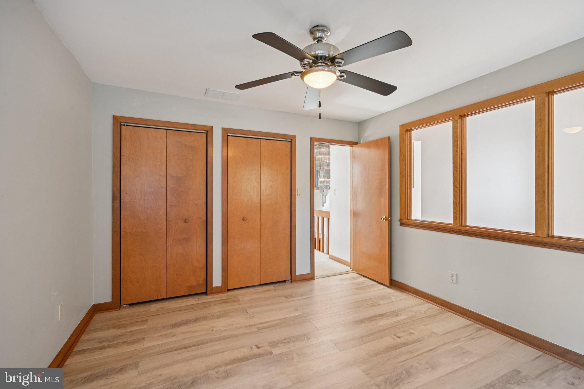 12 N COUNTRY LAKES DRIVE