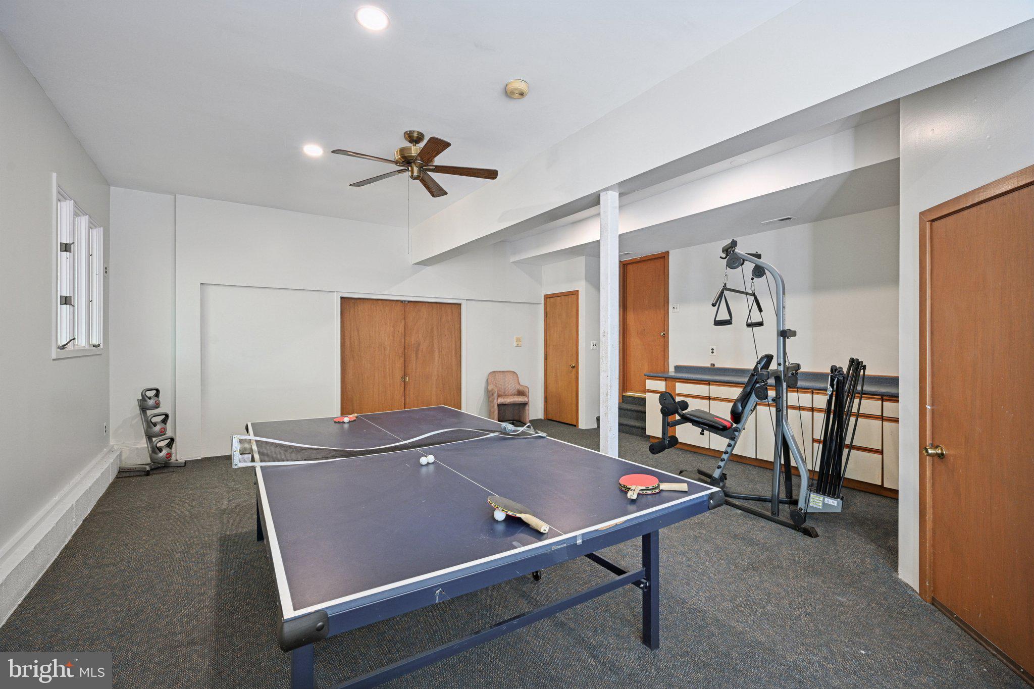 12 N COUNTRY LAKES DRIVE