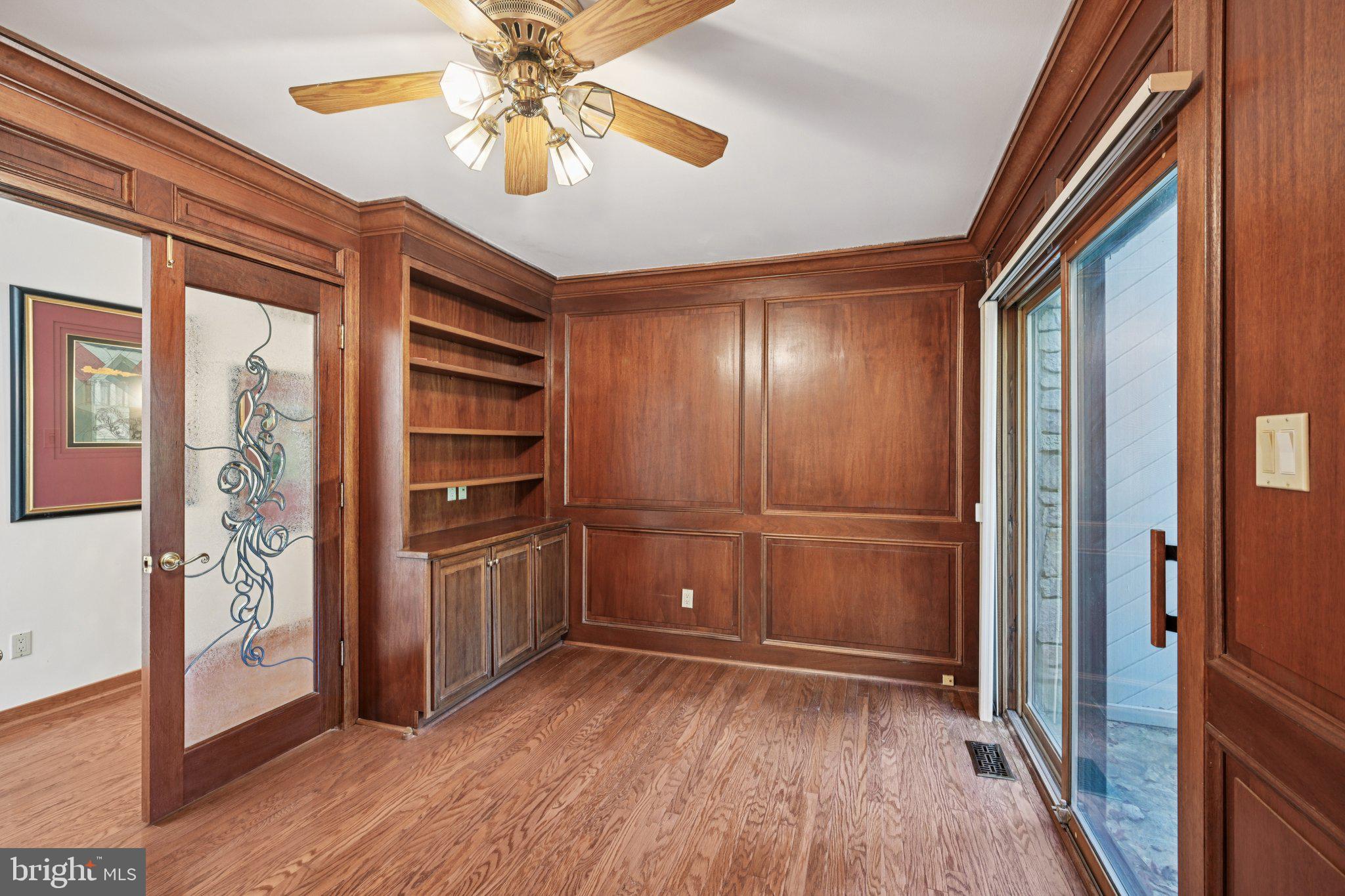 12 N COUNTRY LAKES DRIVE