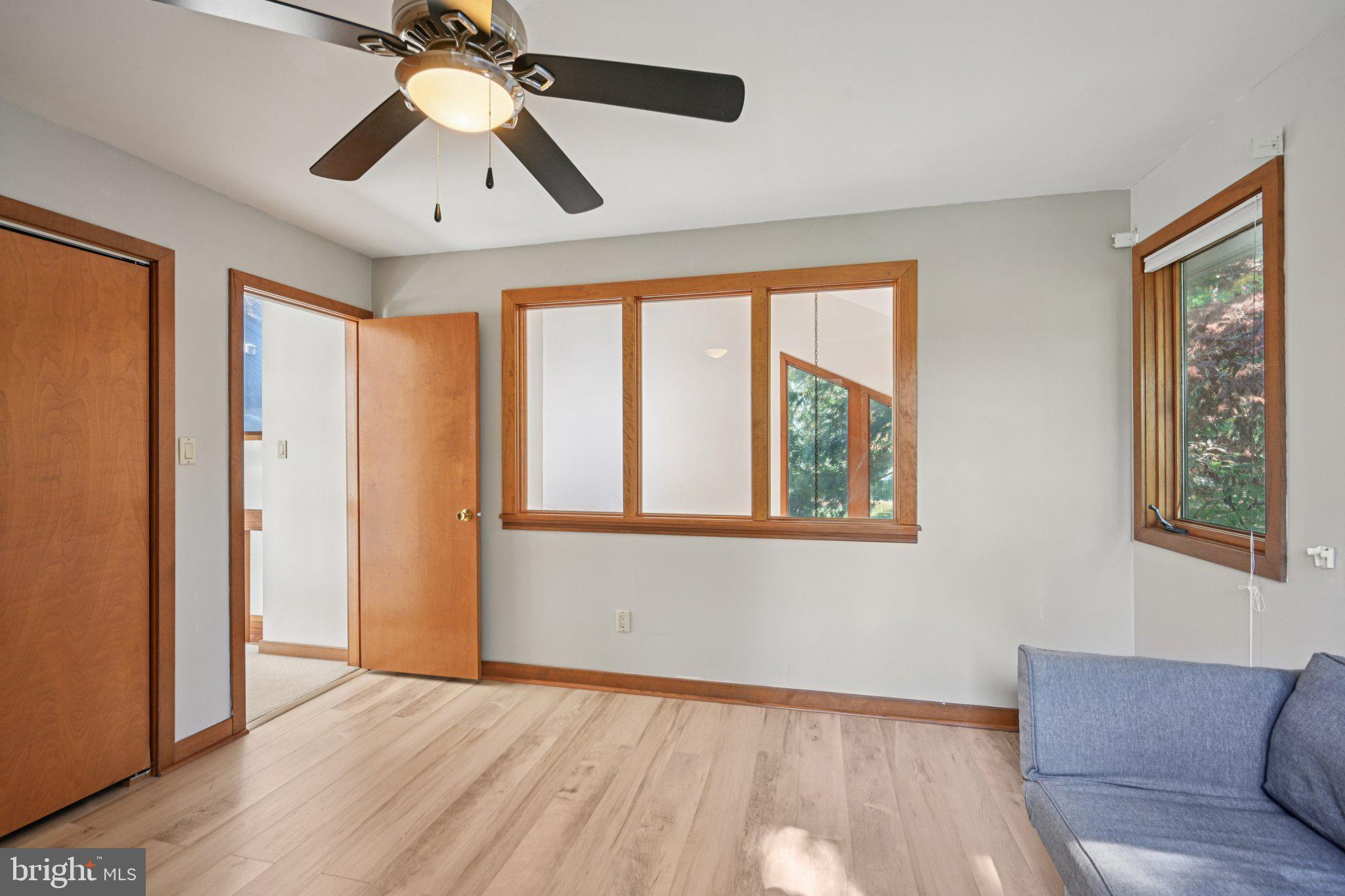 12 N COUNTRY LAKES DRIVE