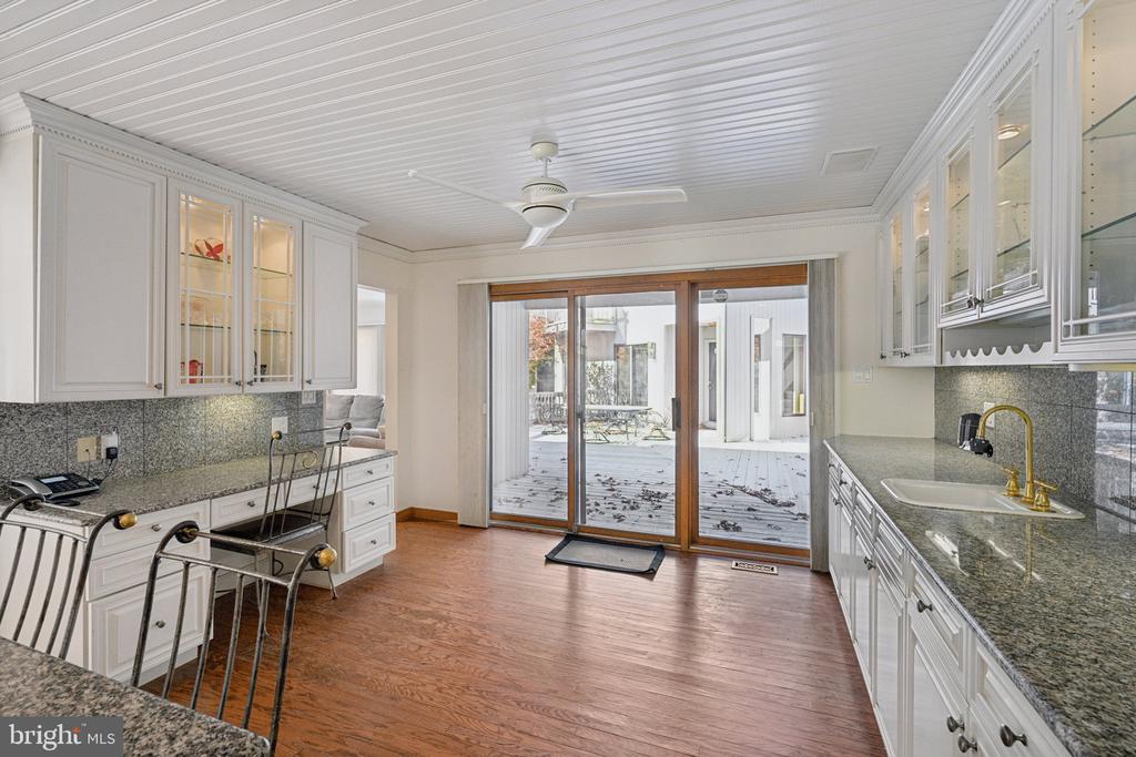 12 N COUNTRY LAKES DRIVE