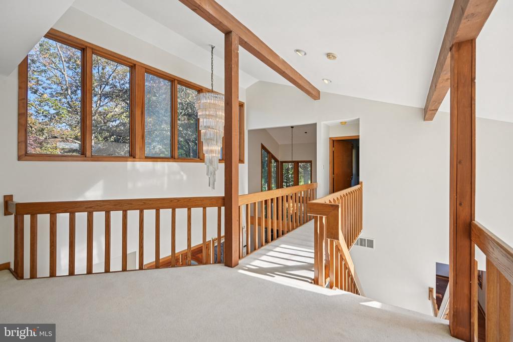 12 N COUNTRY LAKES DRIVE