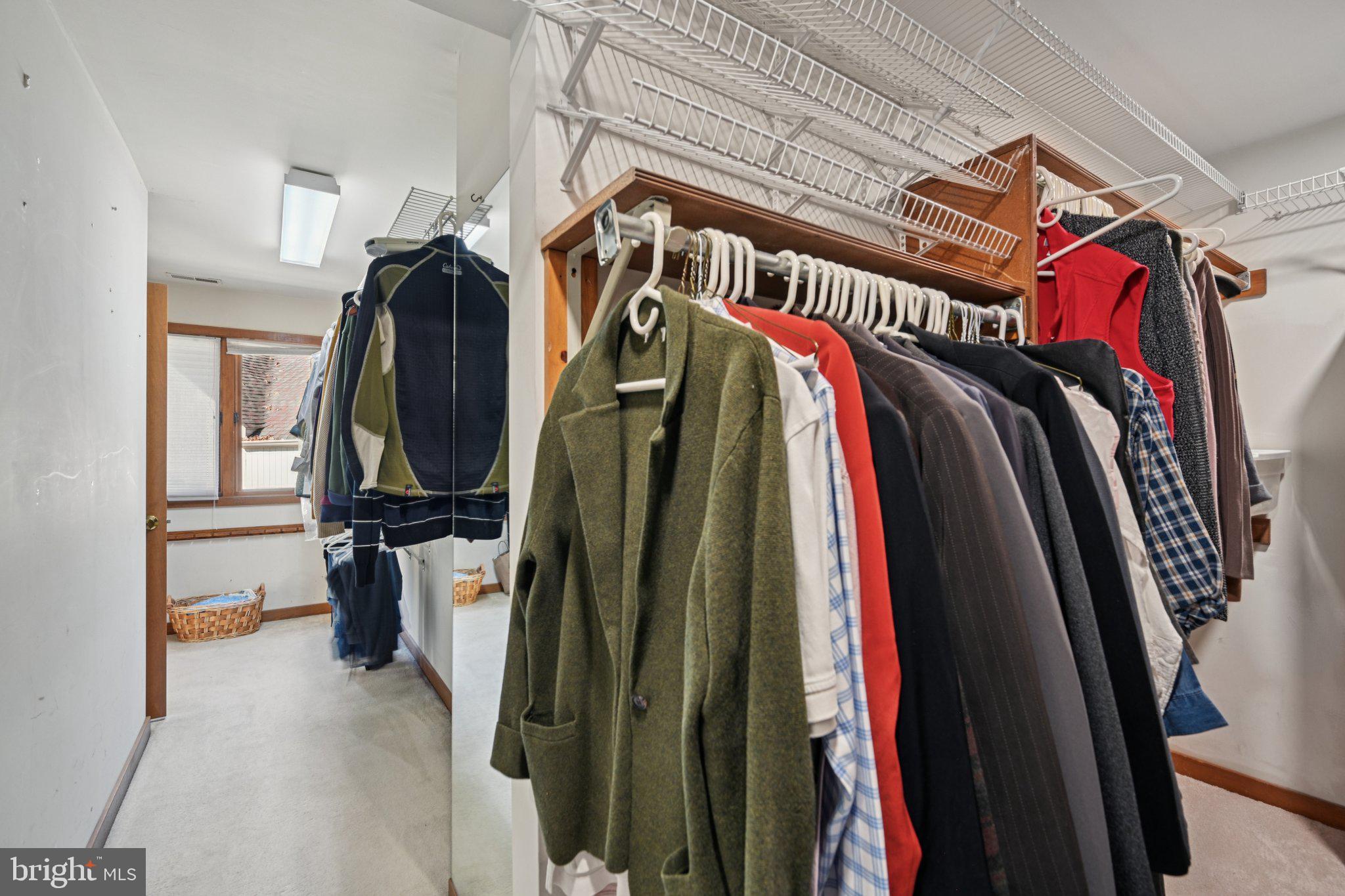 12 N COUNTRY LAKES DRIVE