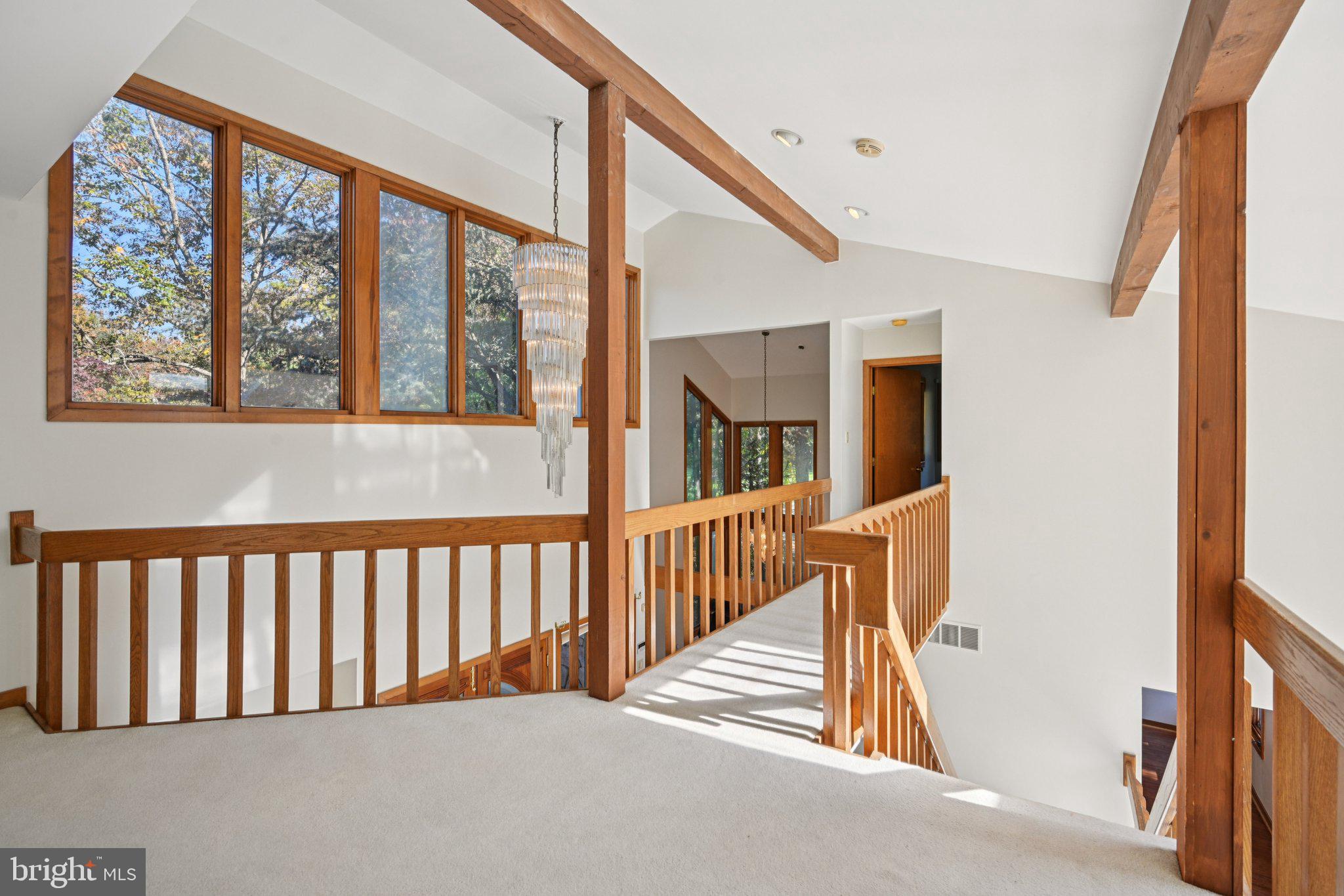 12 N COUNTRY LAKES DRIVE