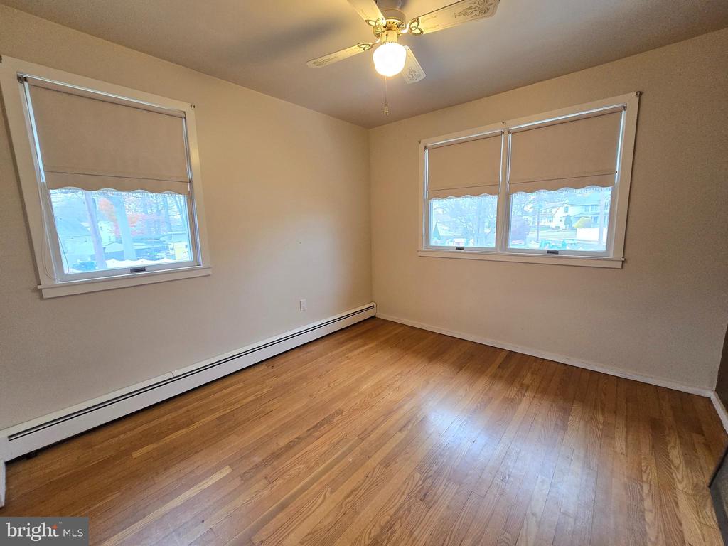 120 E CENTER AVENUE