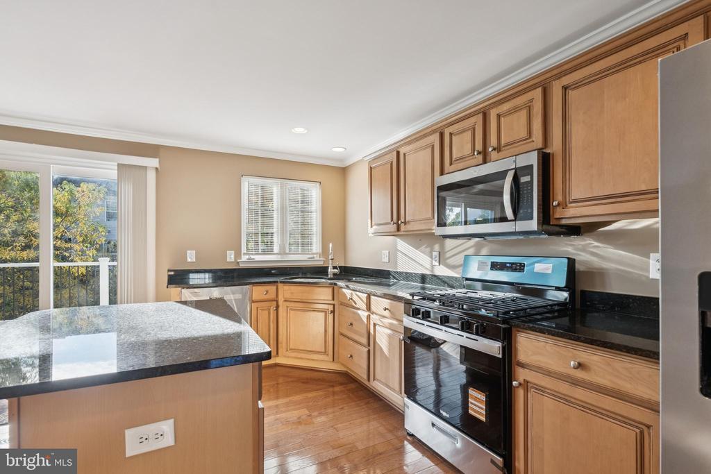 1521 JASON DRIVE