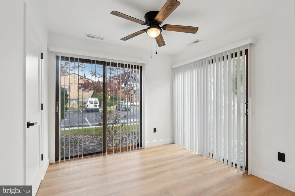 7 SUMAC COURT
