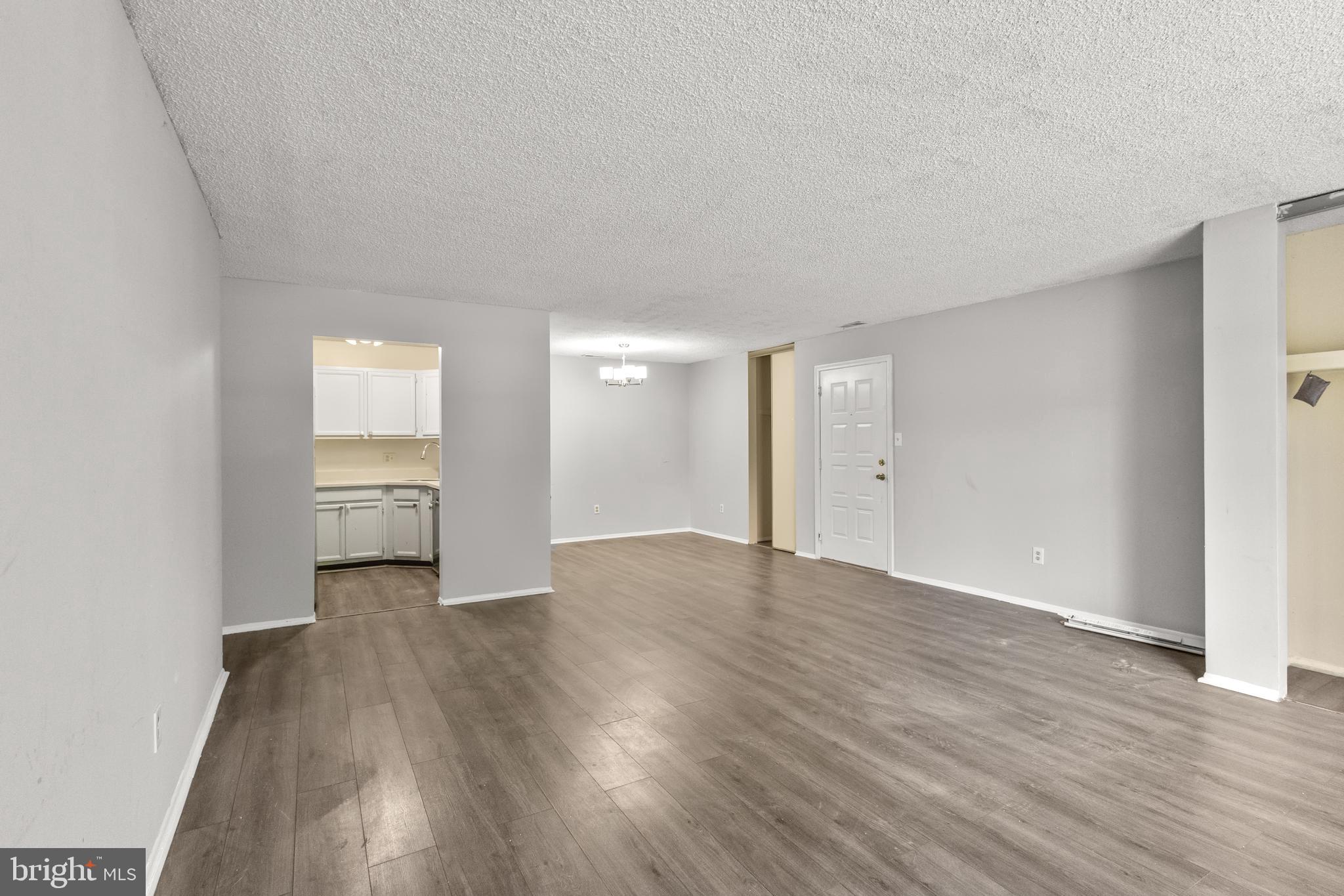 4901 DUNBARTON ROAD