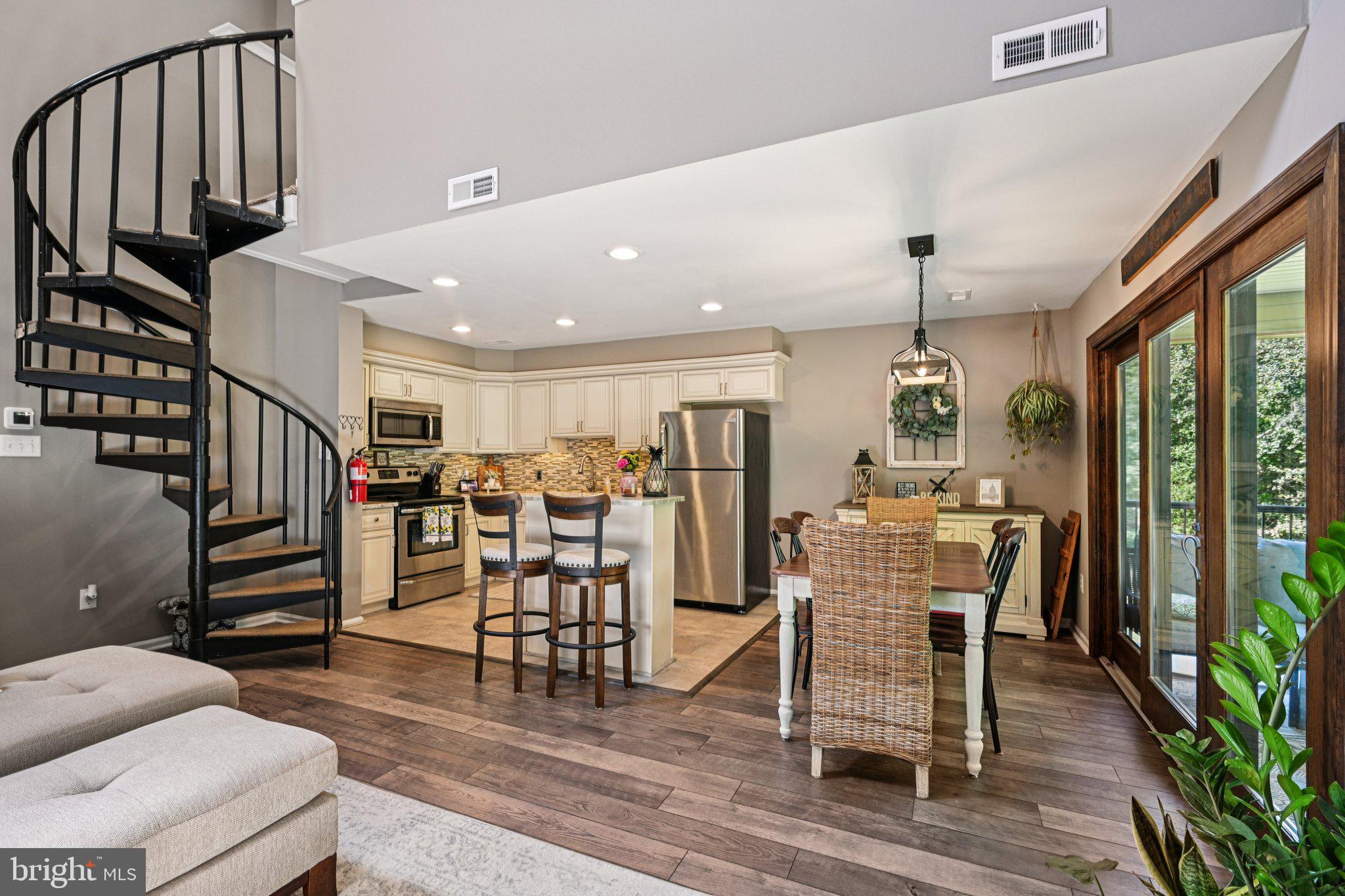 44 BRIDGEWATER DRIVE