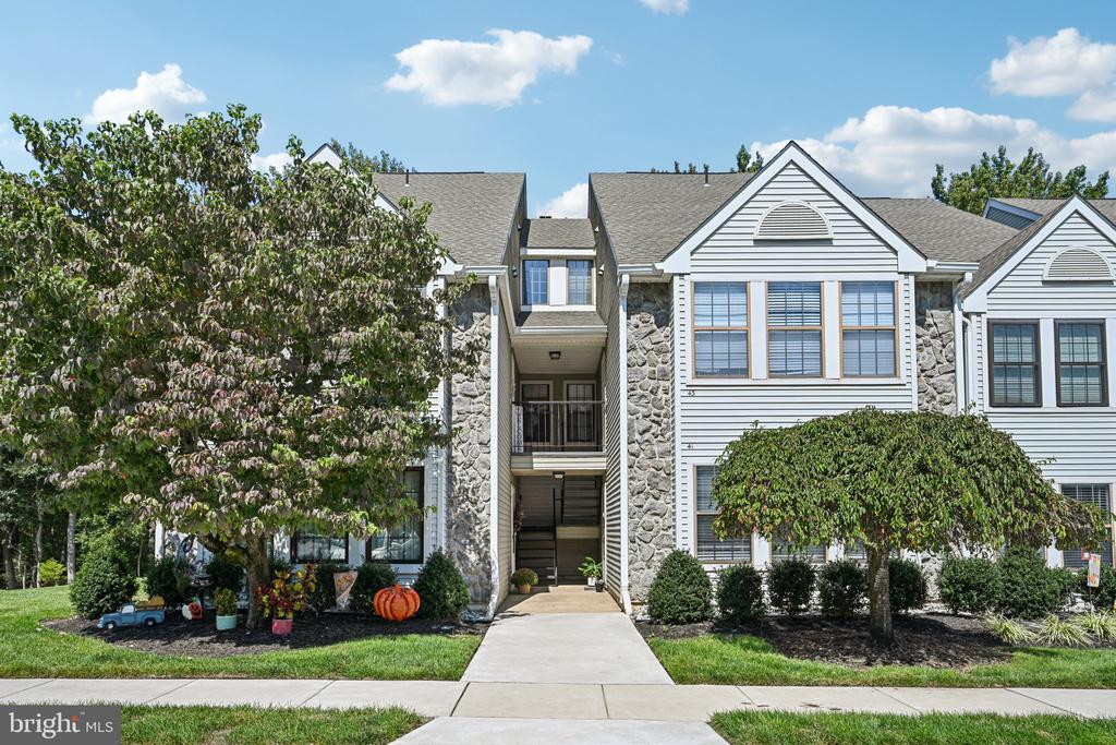 44 BRIDGEWATER DRIVE