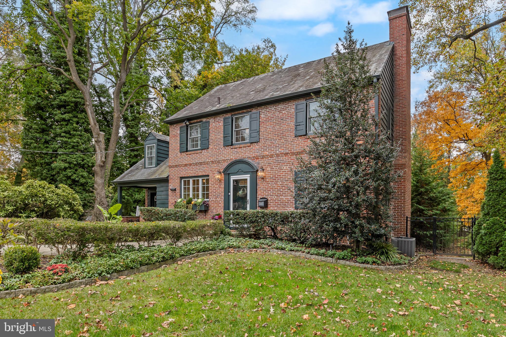 600 STRATFORD DRIVE