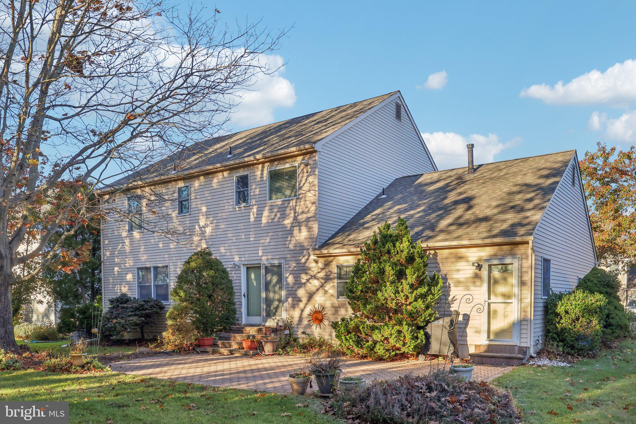 20 OLD REPUBLIC LANE