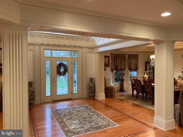 12 PENDLETON COURT