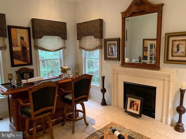 12 PENDLETON COURT