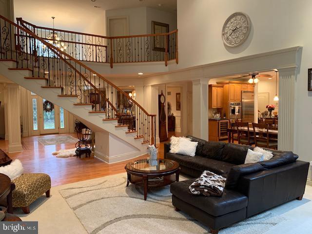 12 PENDLETON COURT