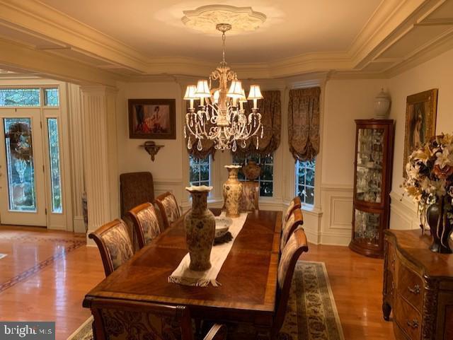 12 PENDLETON COURT