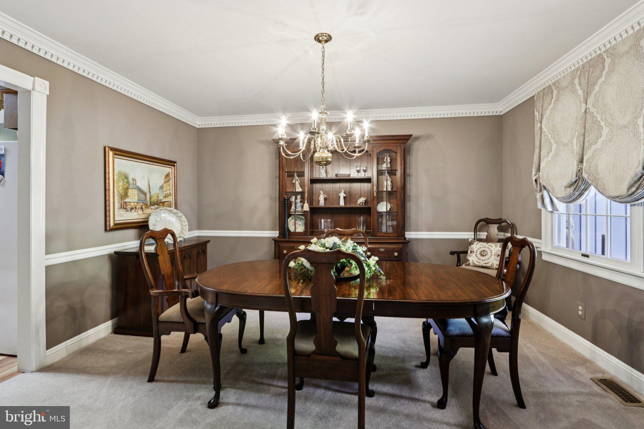 122 DEERFIELD AVENUE