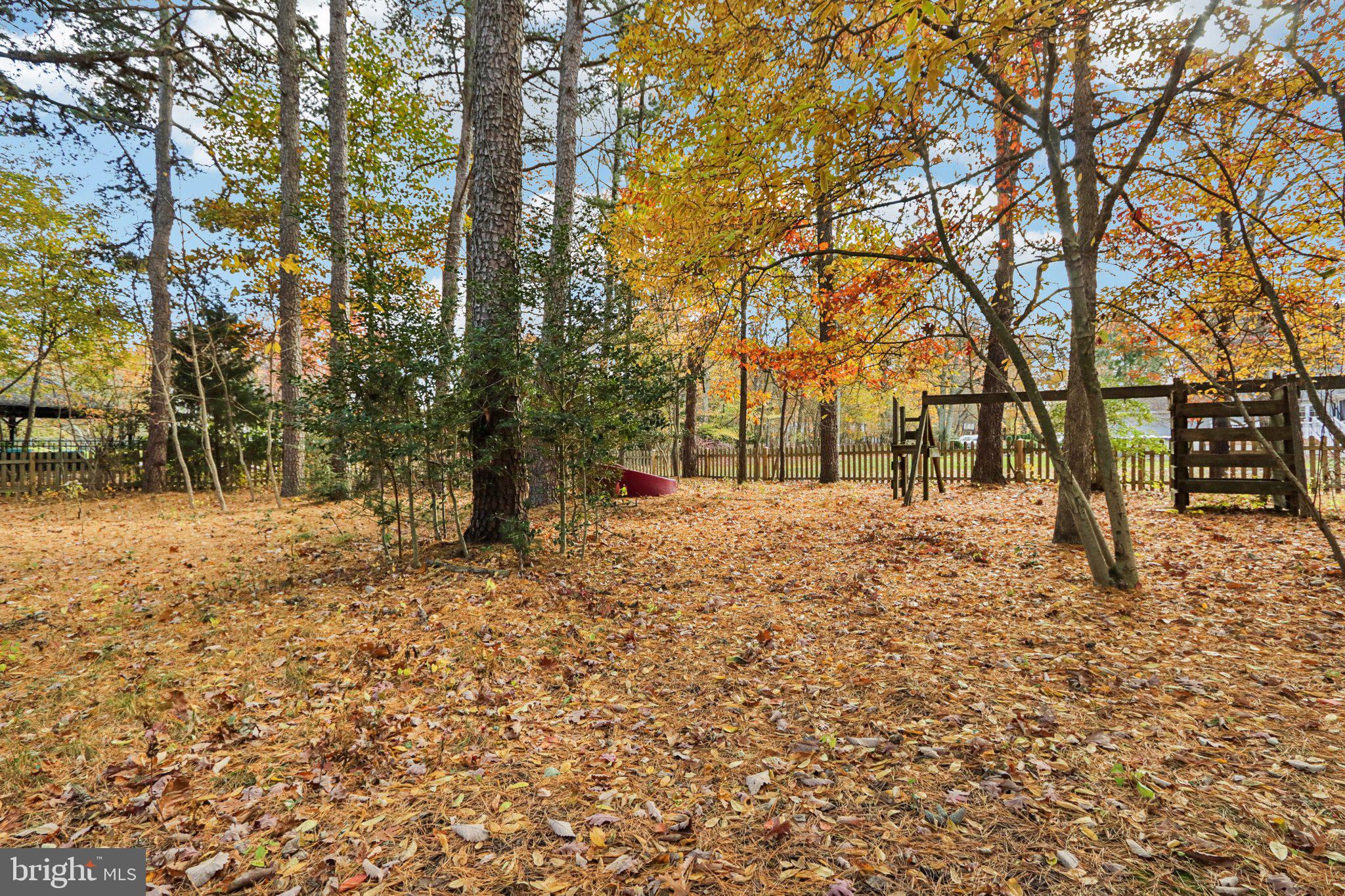 122 DEERFIELD AVENUE