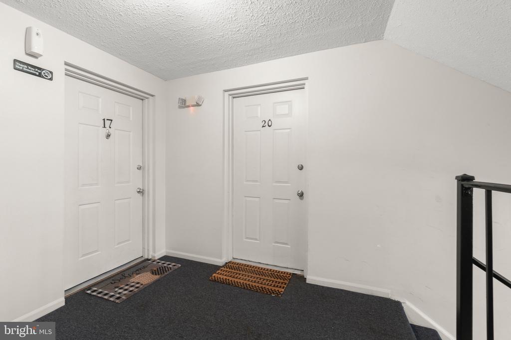 20 SEQUOIA COURT