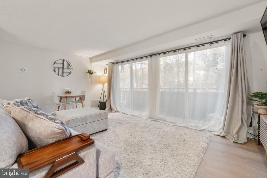 20 SEQUOIA COURT