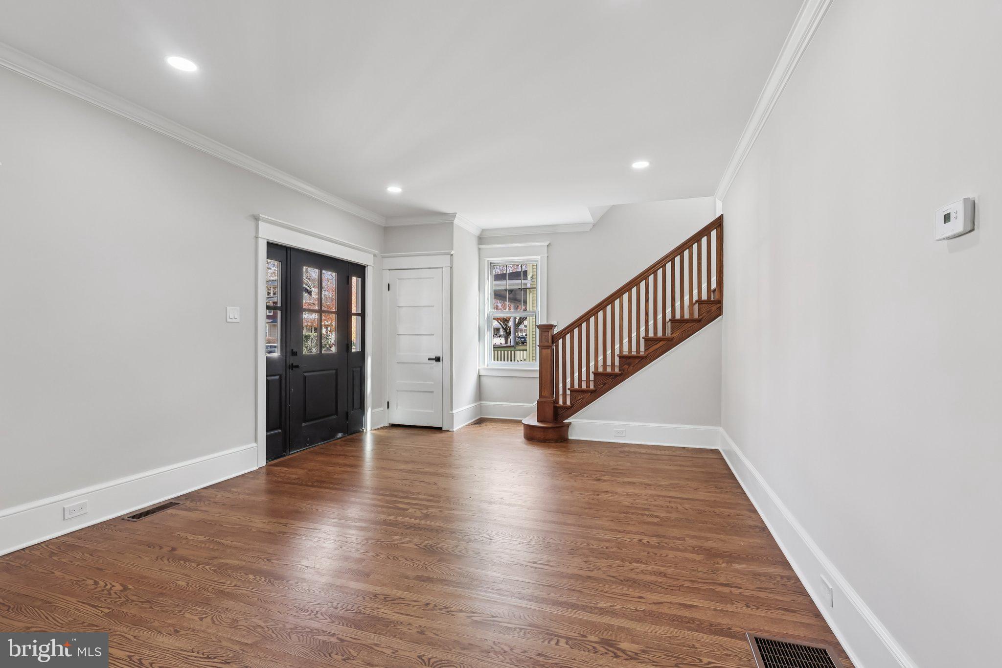 717 WASHINGTON AVENUE