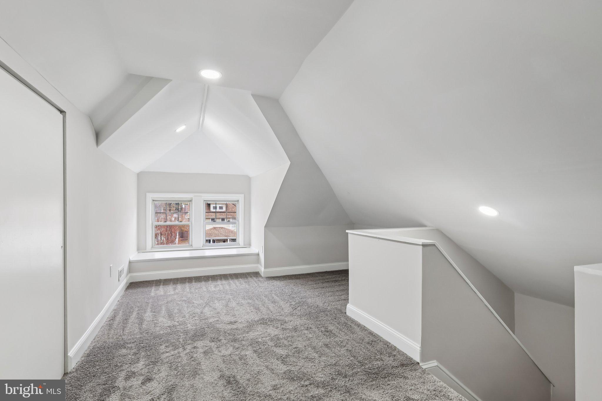 717 WASHINGTON AVENUE