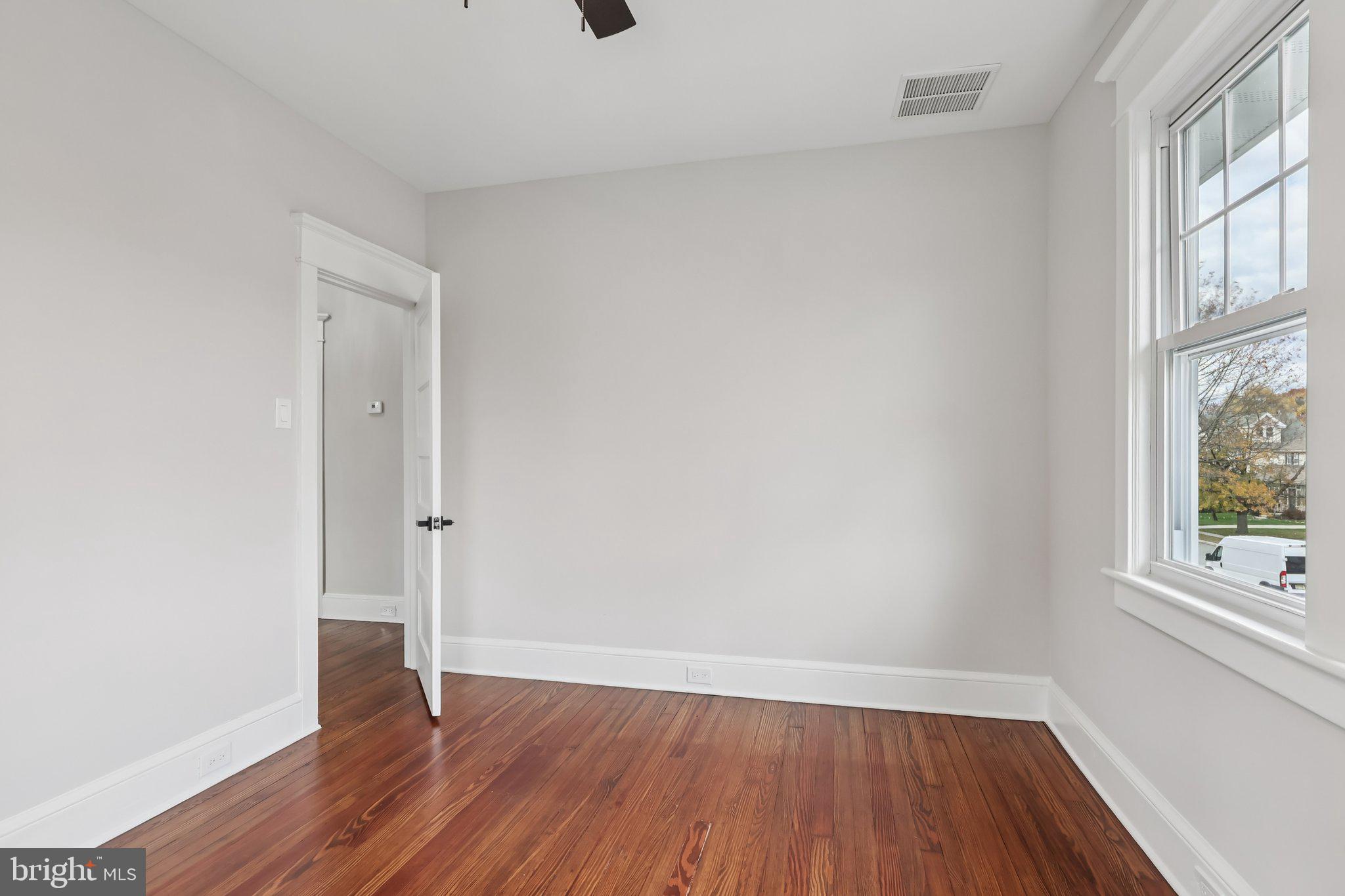 717 WASHINGTON AVENUE