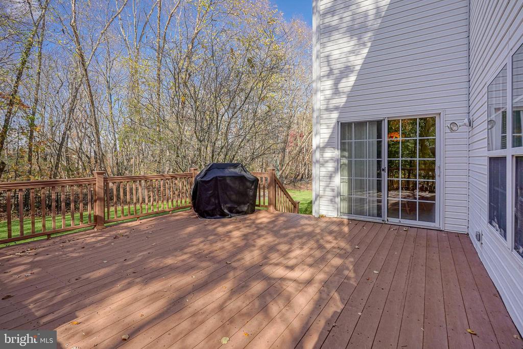 6 SYLVAN COURT