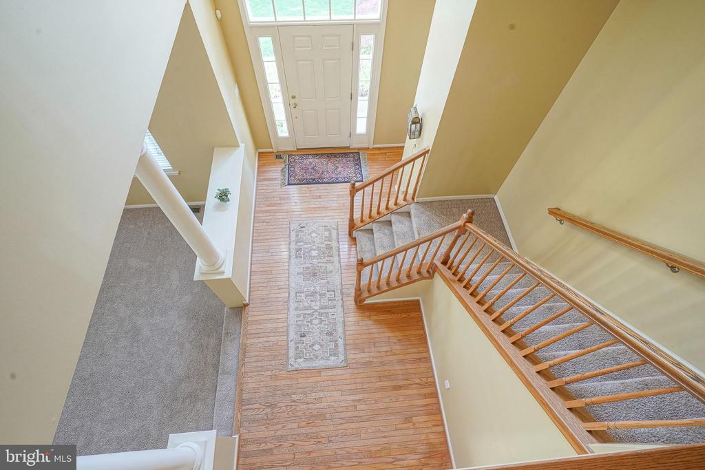 6 SYLVAN COURT