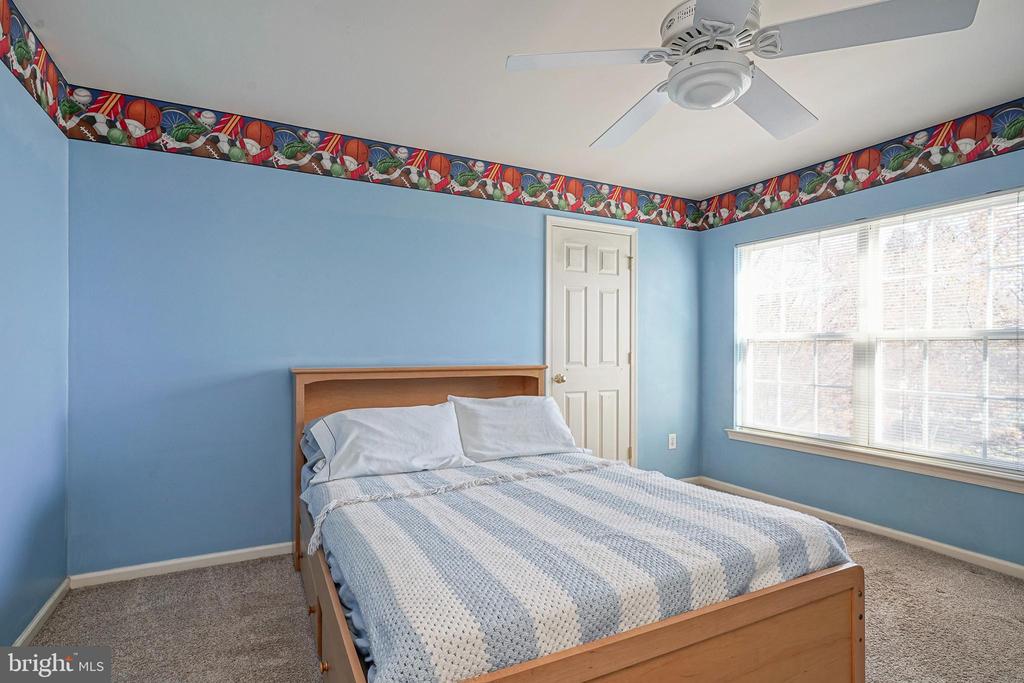 6 SYLVAN COURT