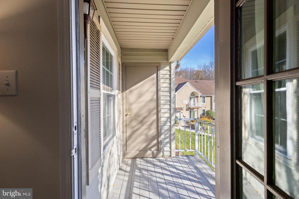 302 HARWOOD COURT B