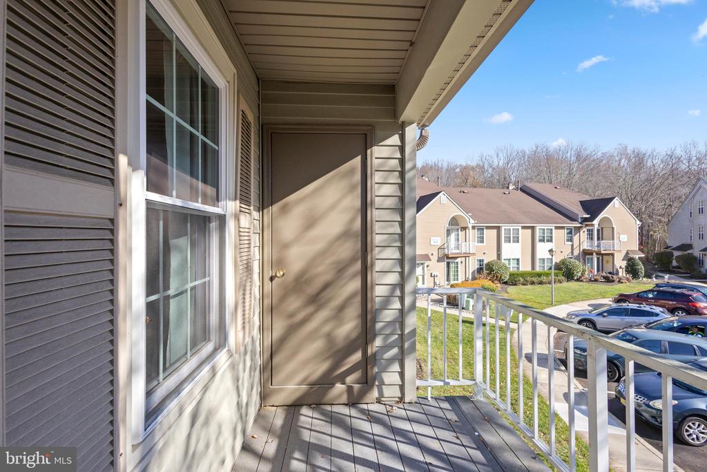 302 HARWOOD COURT B