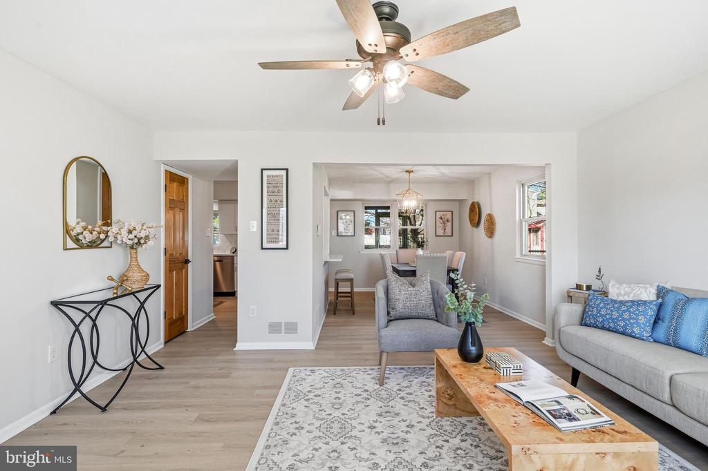 169 THORNWOOD DRIVE