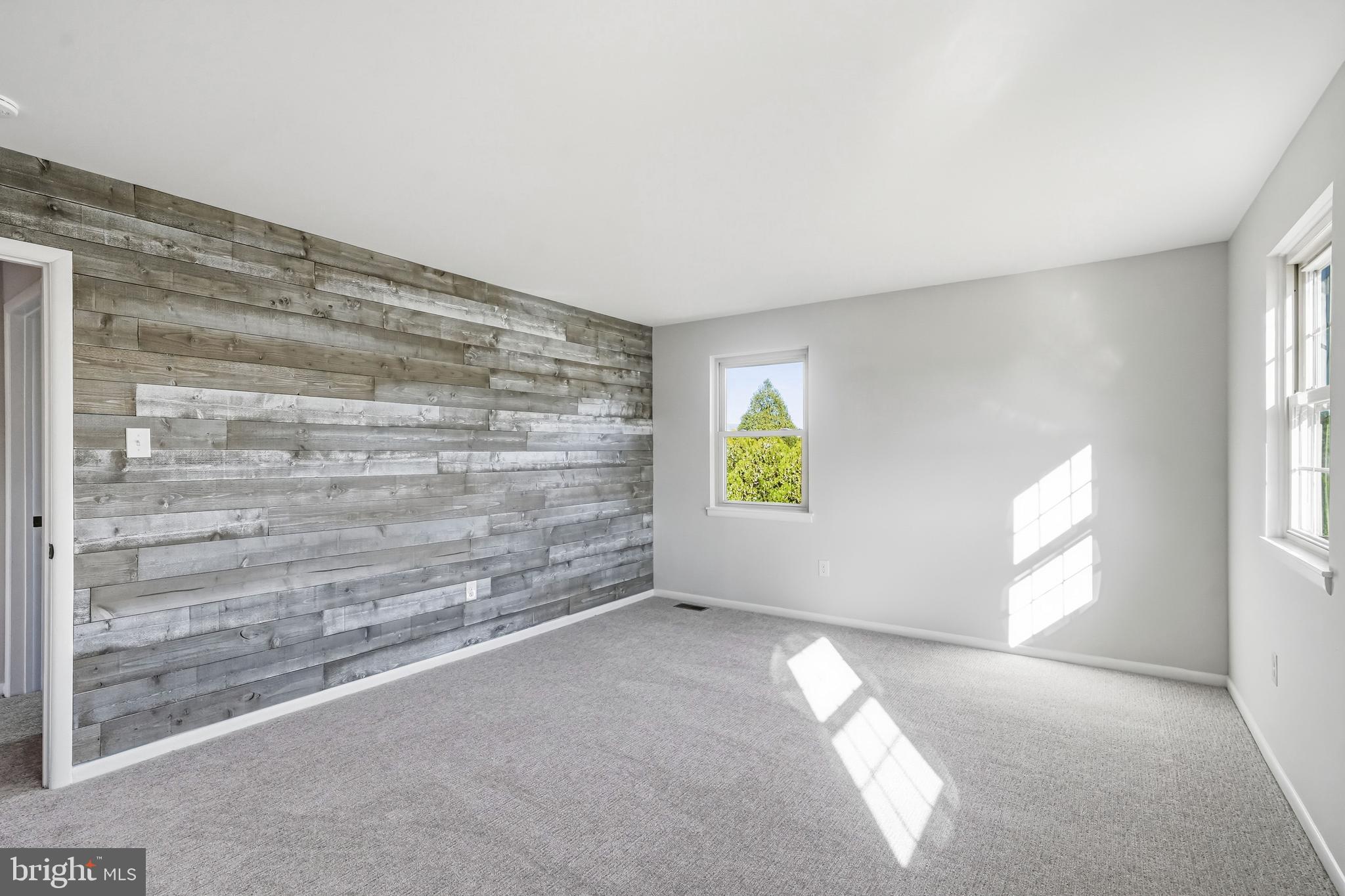 169 THORNWOOD DRIVE