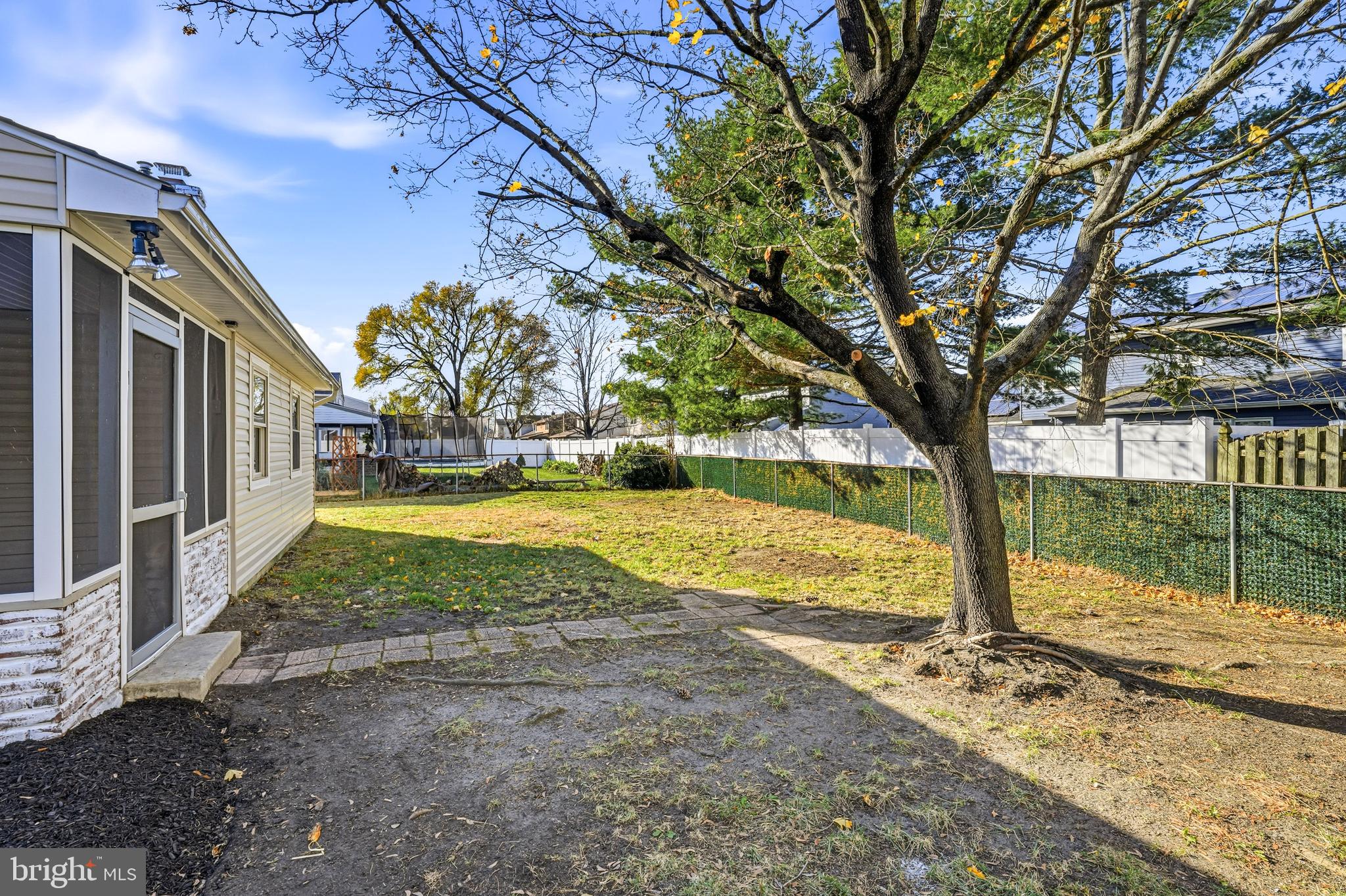 169 THORNWOOD DRIVE
