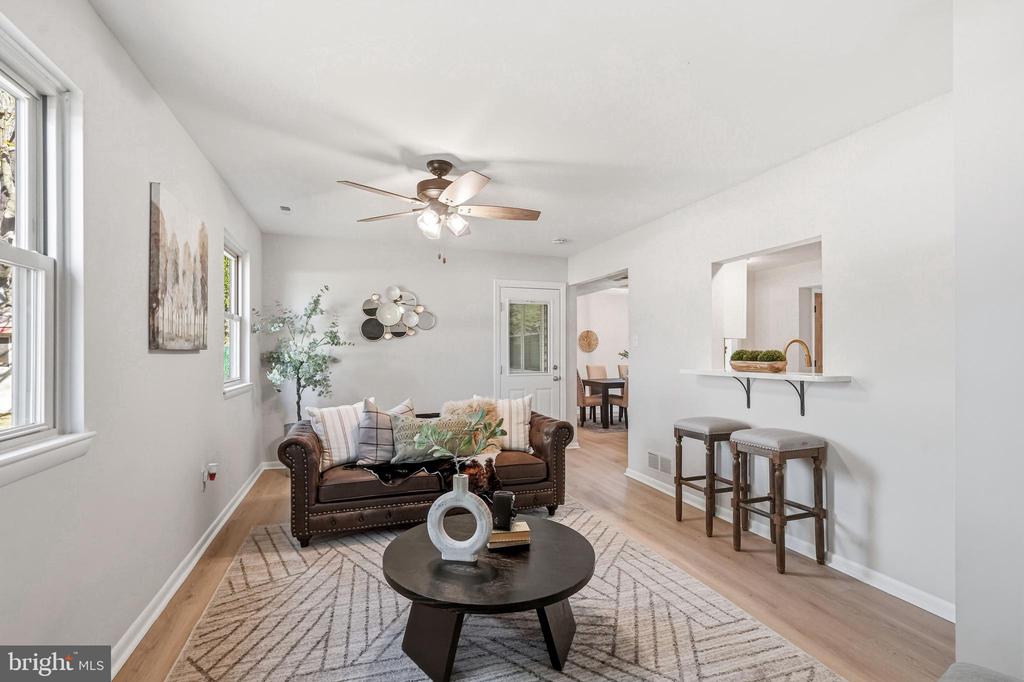 169 THORNWOOD DRIVE