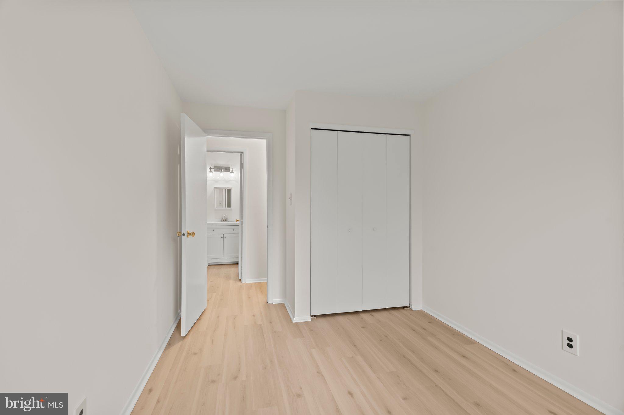 330 DELANCEY PLACE B